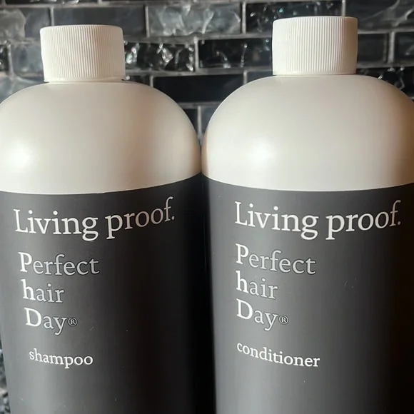LIVING PROOF PHD PERFECT HAIR DAY SHAMPOO & CONDITIONER BRAND NEW 32OZ - Picture 2 of 6